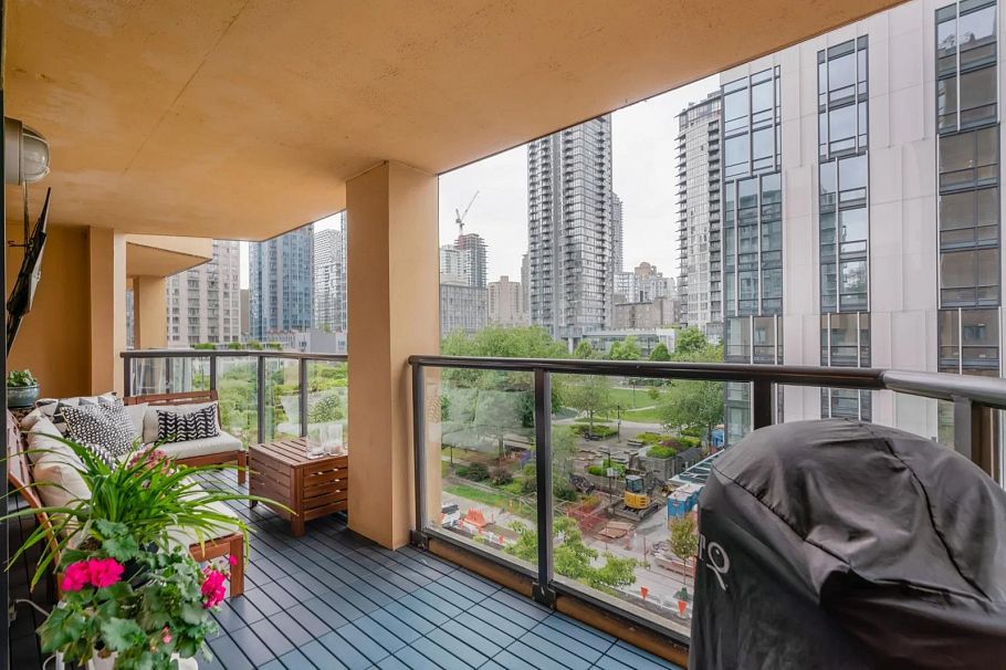 505 488 Helmcken Street Vancouver, BC - 11