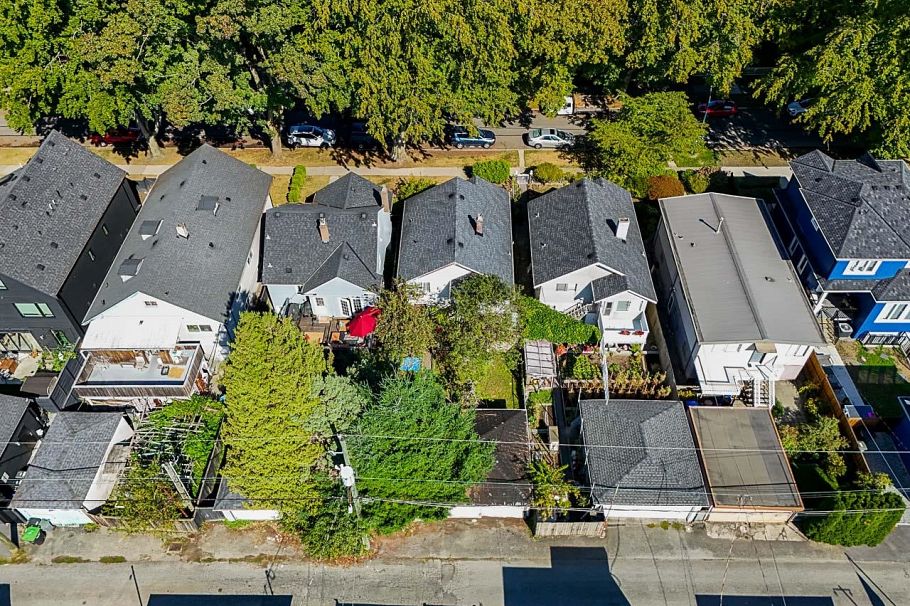 2668 William Street Vancouver, BC - 9