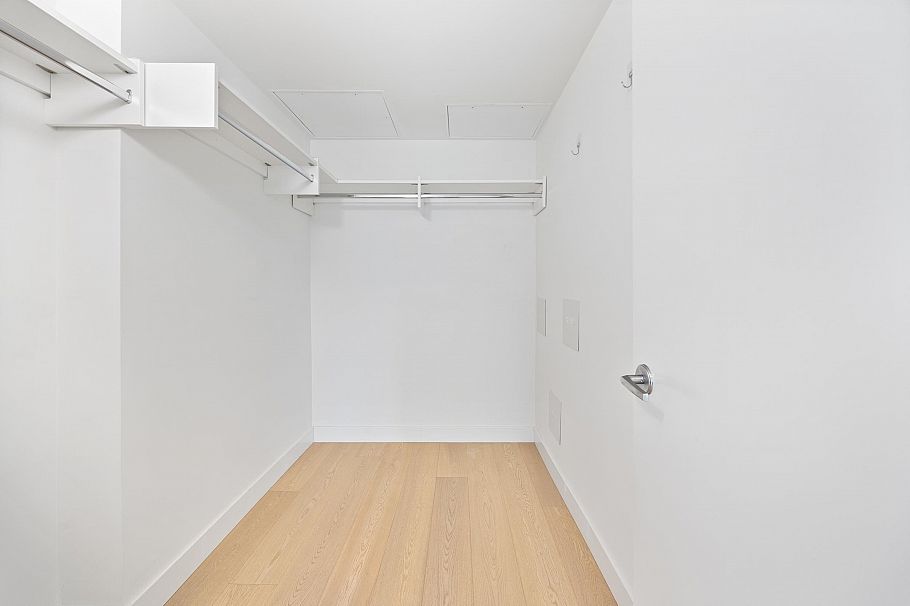 210 7128 Adera Street Vancouver, BC - 20