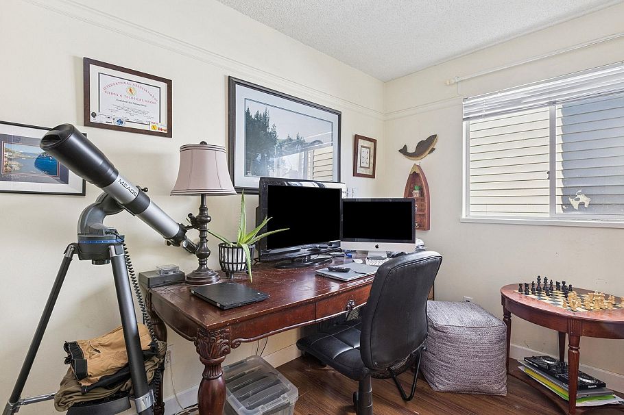 875 Porteau Place North Vancouver, BC - 25