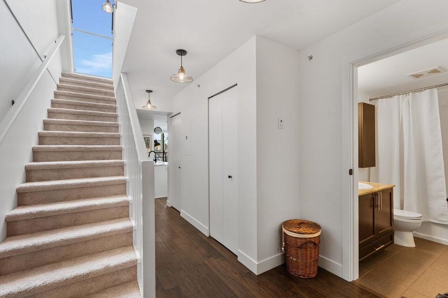 PH12 2150 E Hastings Street Vancouver, BC - 6