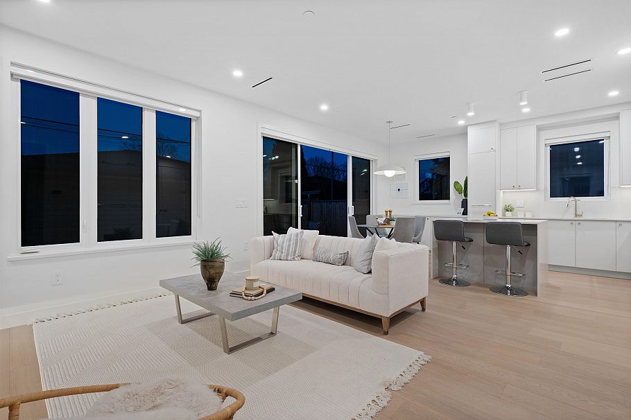 2 2253 Grant Street Vancouver, BC - 2