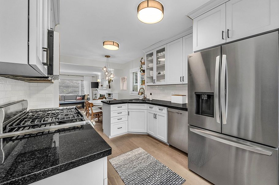 2690 Kitchener Street Vancouver, BC - 7