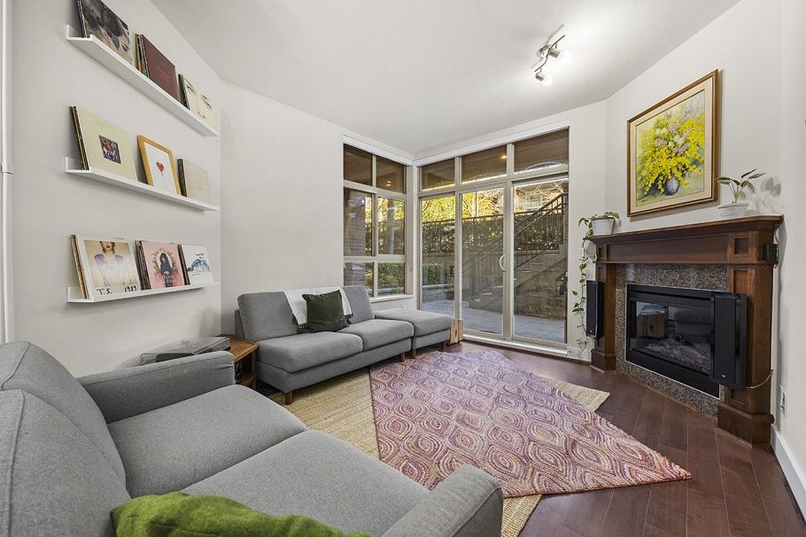 204 6333 Larkin Drive Vancouver, BC - 10