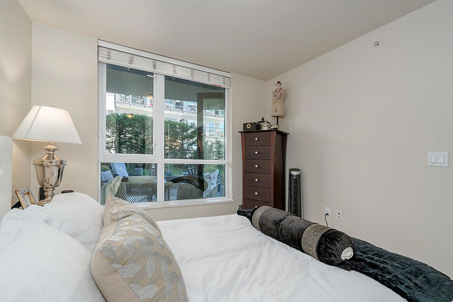 302 160 W 3rd Street North Vancouver, BC - 12