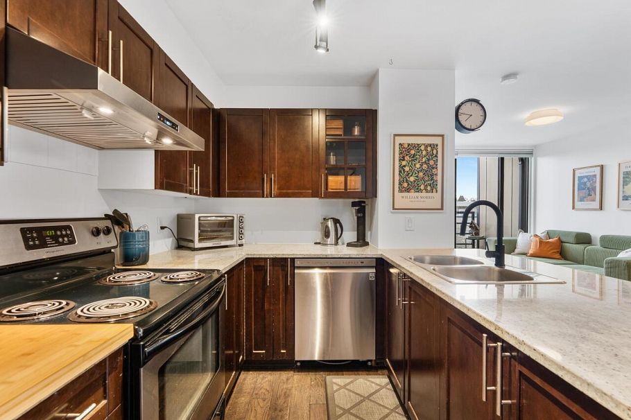 PH12 2150 E Hastings Street Vancouver, BC - 12