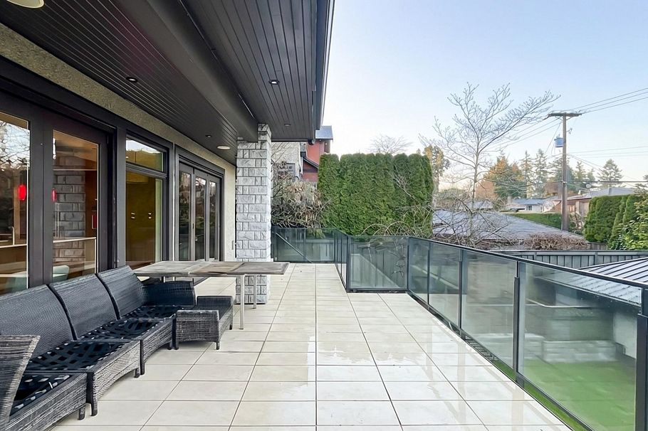 3950 W 37th Avenue Vancouver, BC - 36
