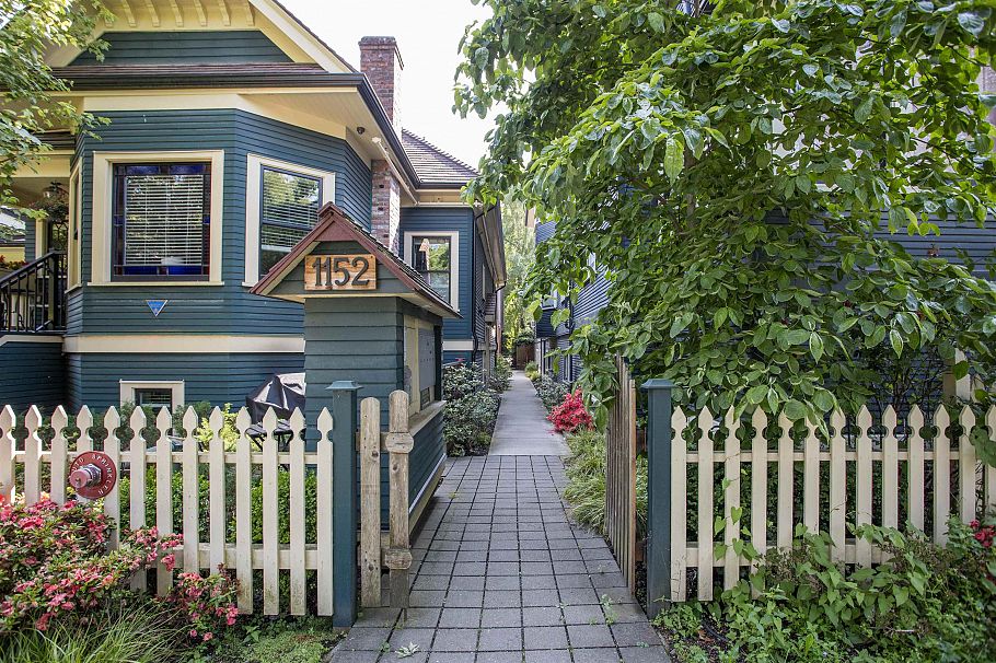 2 1152 Comox Street Vancouver, BC - 3
