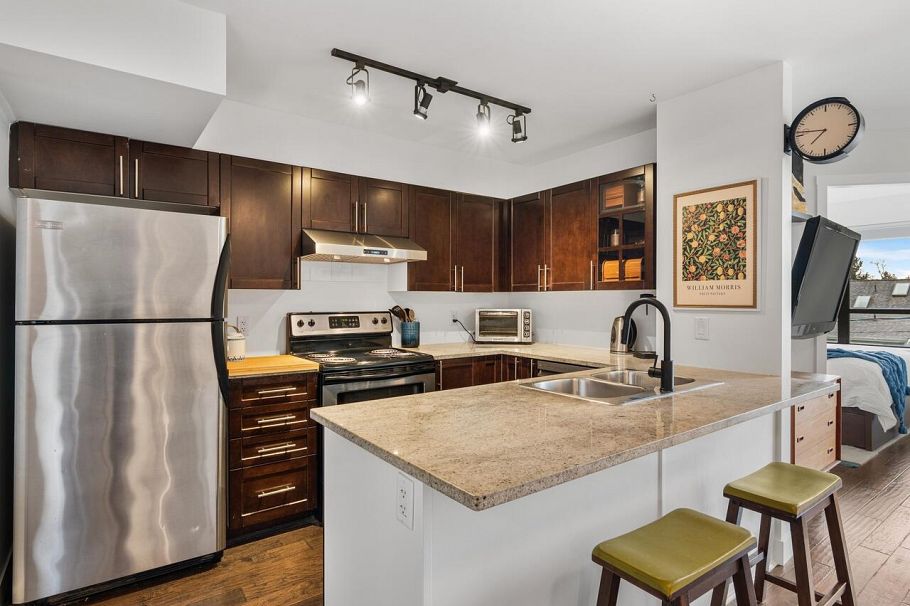 PH12 2150 E Hastings Street Vancouver, BC - 13