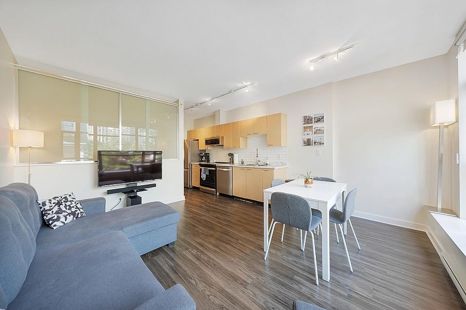 307 1249 Granville Street Vancouver, BC - 8