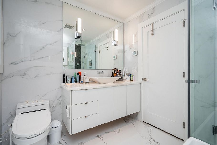 4365 Mountain Highway North Vancouver, BC - 18