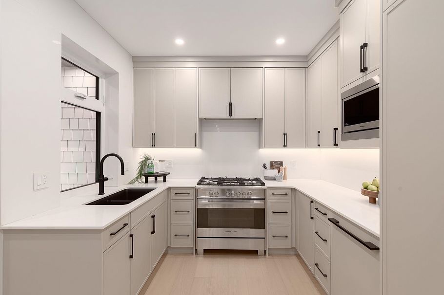 3 2976 W 13th Avenue Vancouver, BC - 6