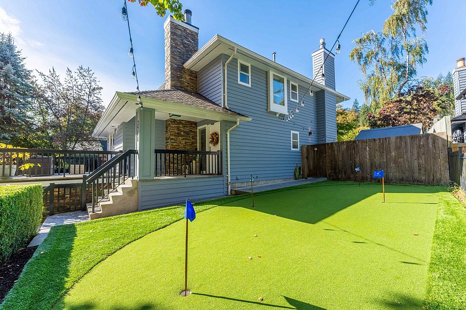 3968 Frames Place North Vancouver, BC - 29