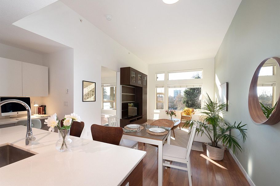 507 1677 Lloyd Avenue North Vancouver, BC - 7