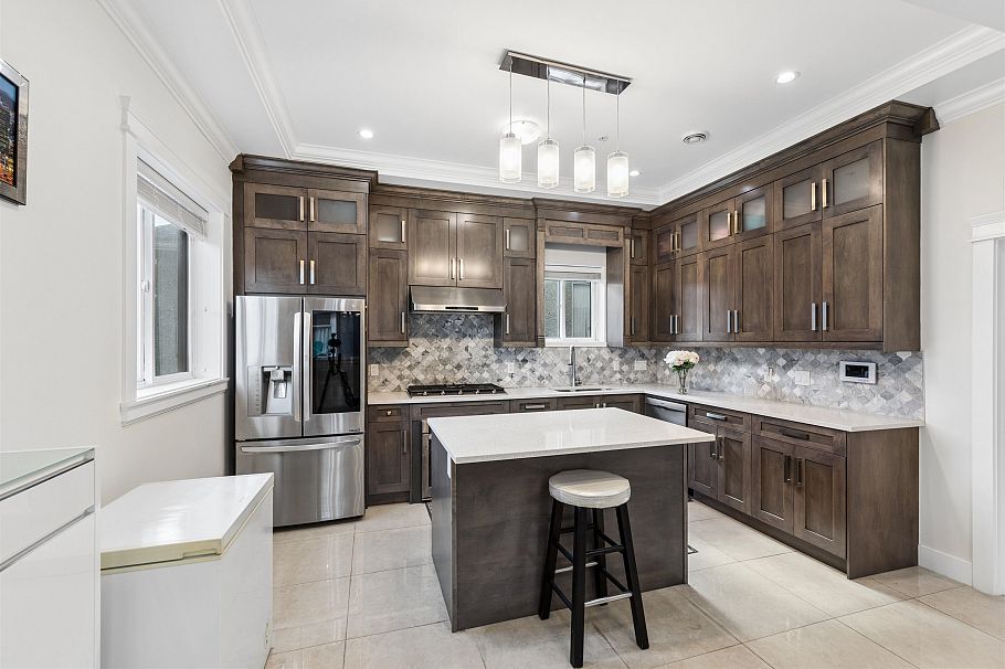 6182 Commercial Street Vancouver, BC - 17