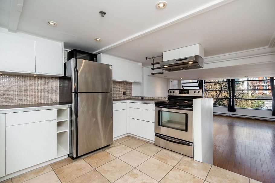 202 1850 Lorne Street Vancouver, BC - 12