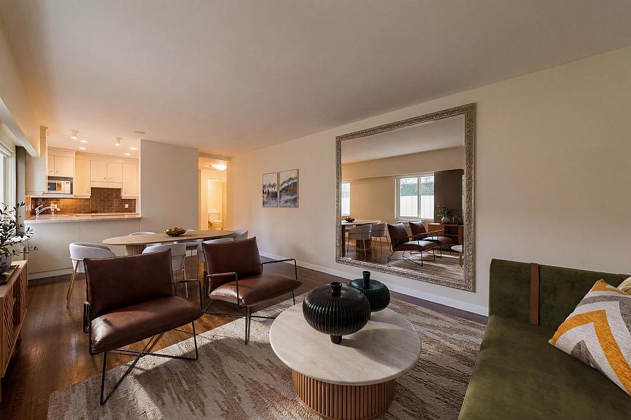 106 1972 Robson Street Vancouver, BC - 3