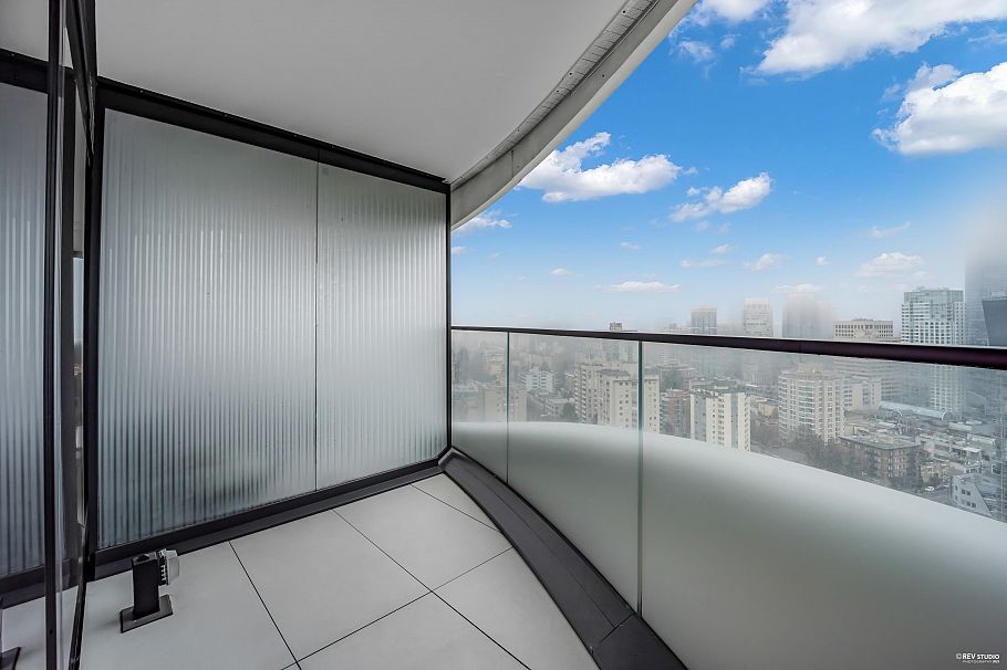 2207 1033 Nelson Street Vancouver, BC - 21