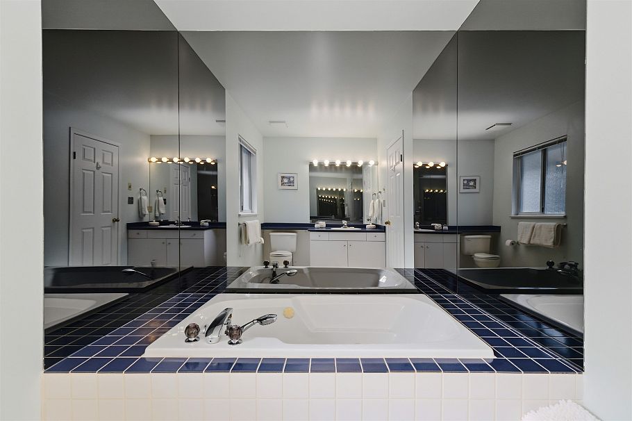 1485 Percy Court North Vancouver, BC - 26