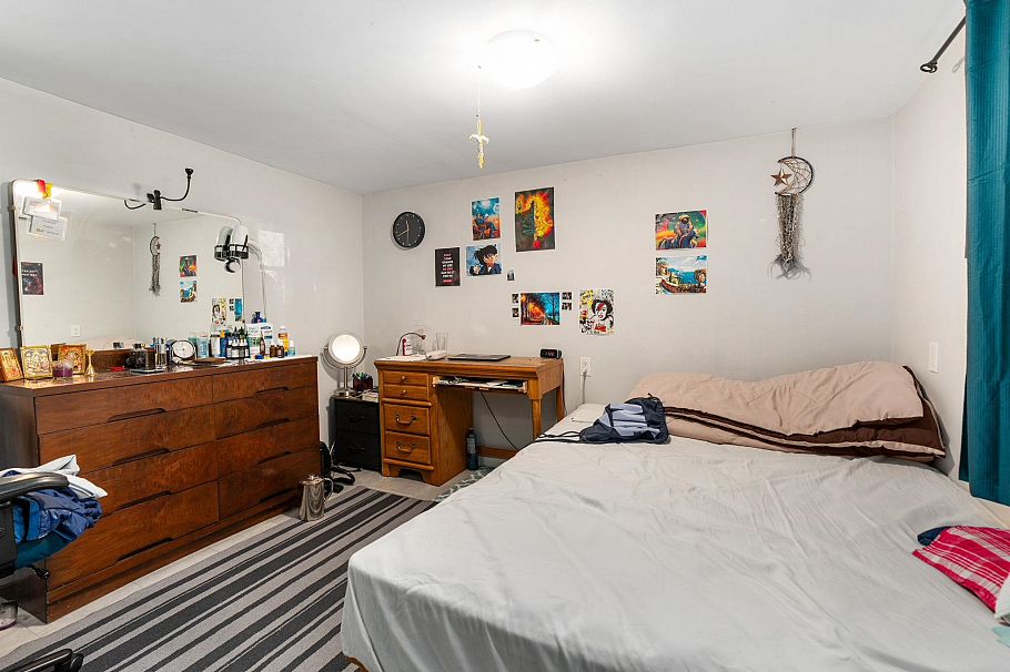 3192 W 8th Avenue Vancouver, BC - 14