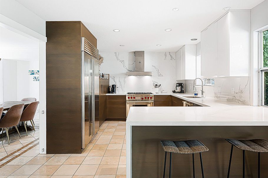 3968 Frames Place North Vancouver, BC - 4