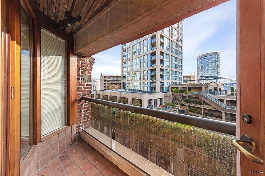 5-1 550 Beatty Street Vancouver, BC - 17