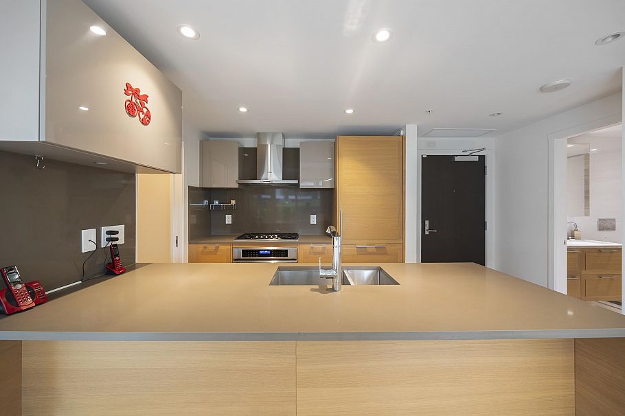 210 7128 Adera Street Vancouver, BC - 15