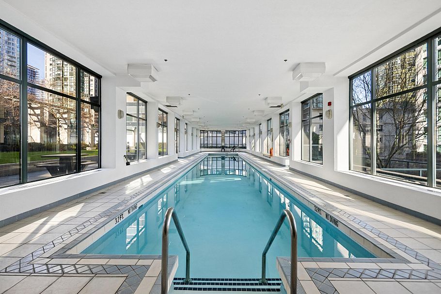 1605 1239 W Georgia Street Vancouver, BC - 24