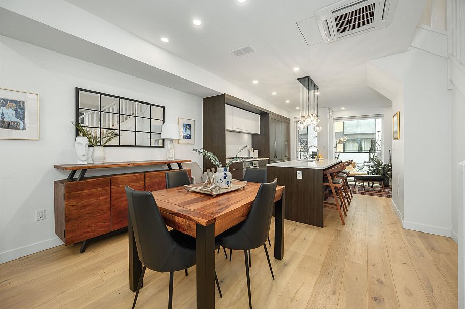 206 649 E 3rd Street North Vancouver, BC - 9