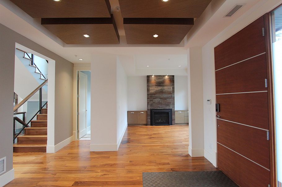 3950 W 37th Avenue Vancouver, BC - 3