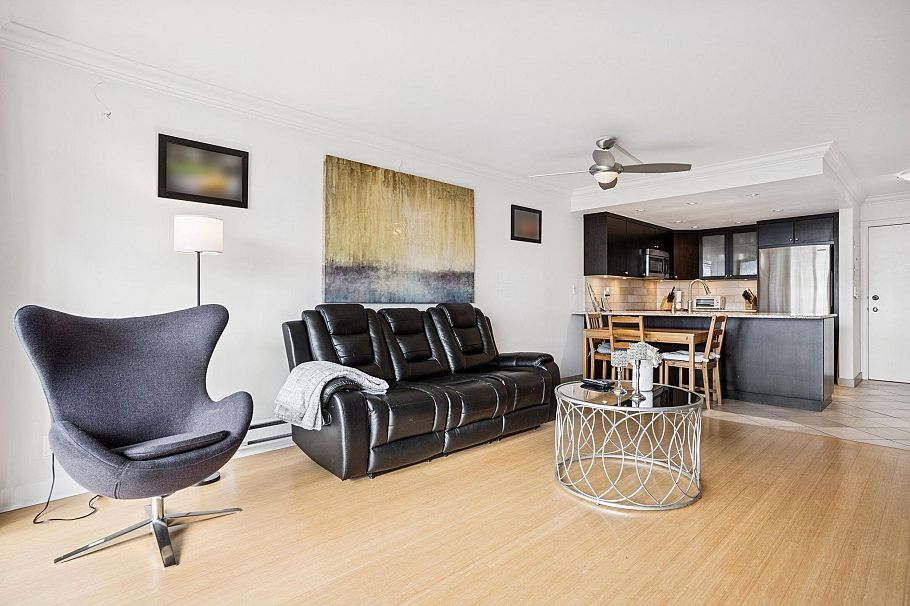 106 3740 Albert Street Burnaby, BC - 3