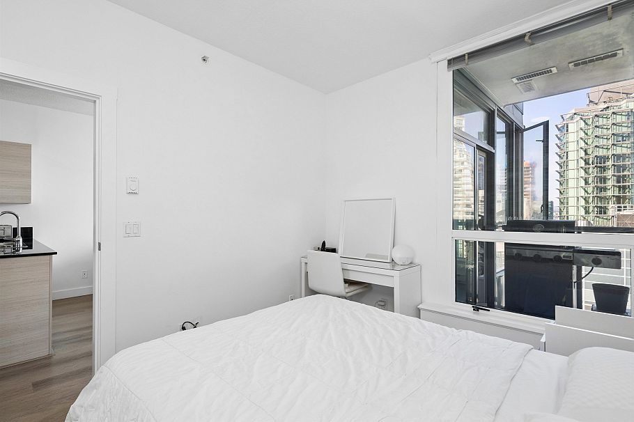 1605 1239 W Georgia Street Vancouver, BC - 21