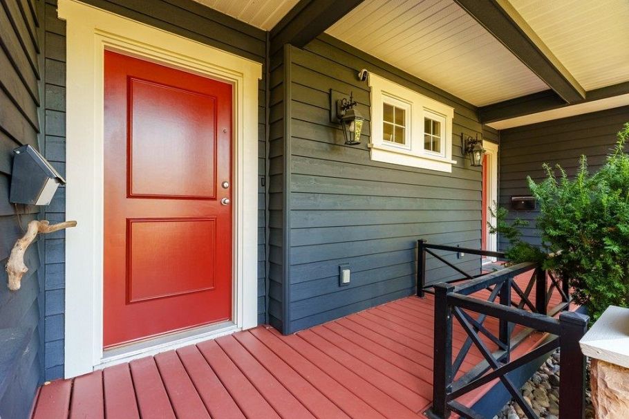 331 W 14th Street North Vancouver, BC - 7