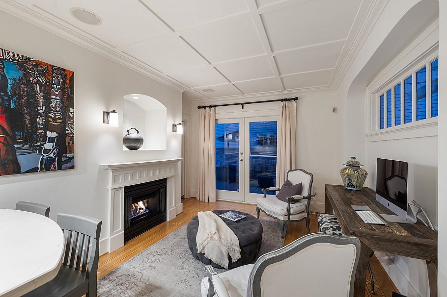 402 Brand Street North Vancouver, BC - 18