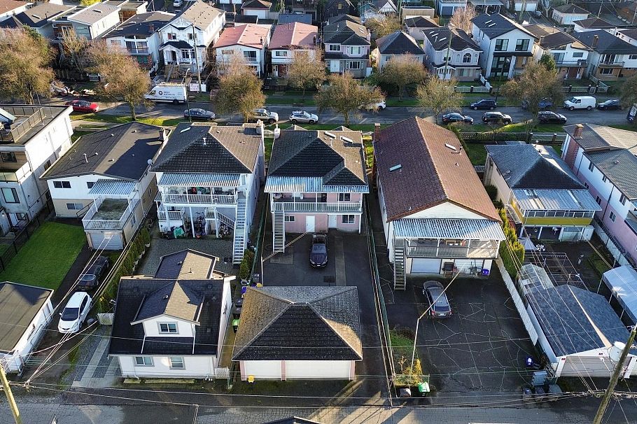 591 E 28th Avenue Vancouver, BC - 32