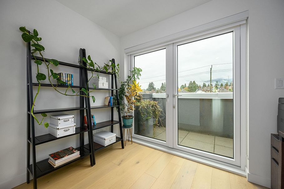 206 649 E 3rd Street North Vancouver, BC - 21