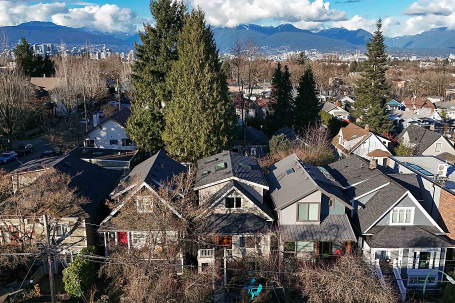 319 E 26th Avenue Vancouver, BC - 37