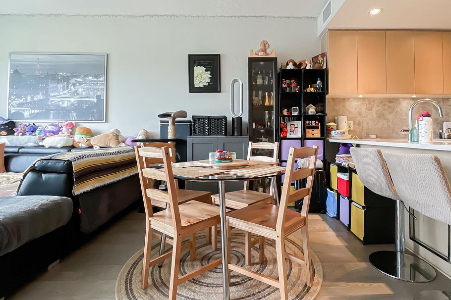 505 5687 Gray Avenue Vancouver, BC - 5