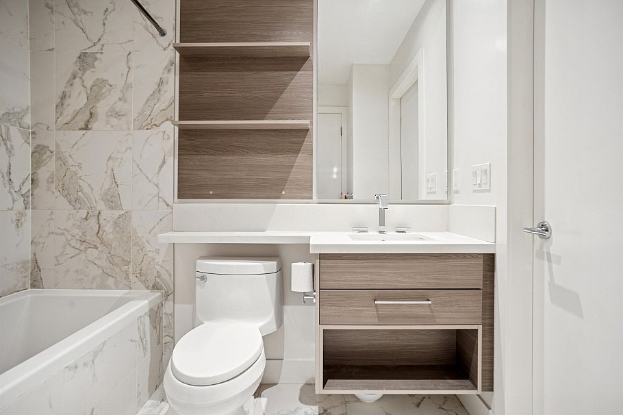 209 1628 W 4th Avenue Vancouver, BC - 12