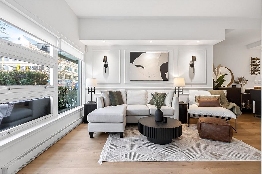 2538 Maple Street Vancouver, BC - 2