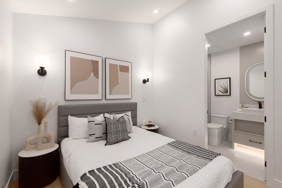 3 2976 W 13th Avenue Vancouver, BC - 19