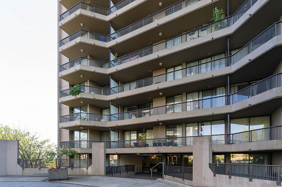 106 3740 Albert Street Burnaby, BC - 23