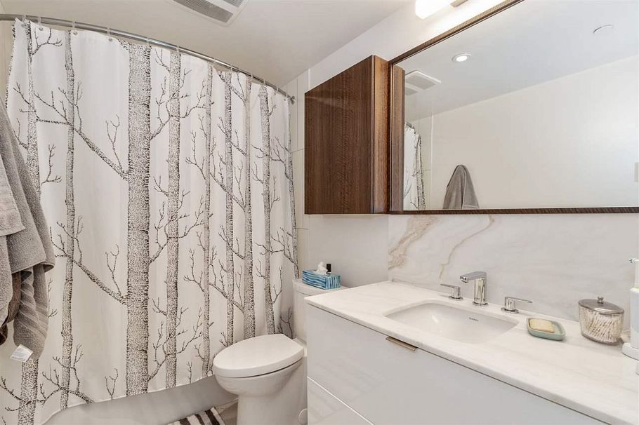 415 209 E 7 Avenue Vancouver, BC - 14