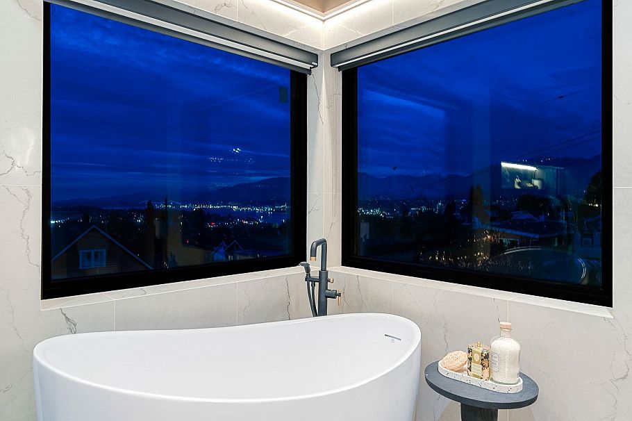 3679 Pandora Street Vancouver, BC - 22