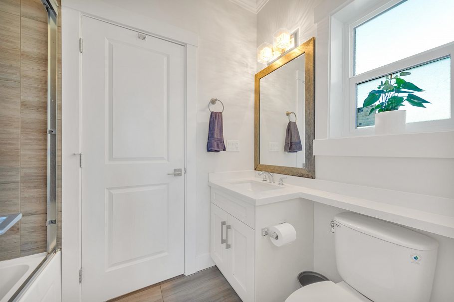 5887 Battison Street Vancouver, BC - 19