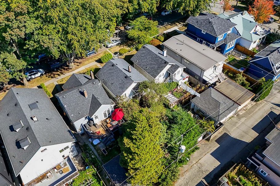 2668 William Street Vancouver, BC - 7