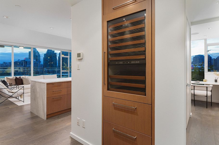 801 221 Union Street Vancouver, BC - 18