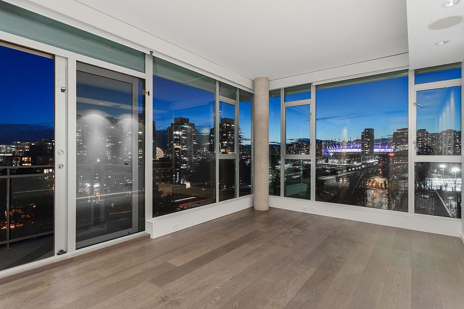 801 221 Union Street Vancouver, BC - 21