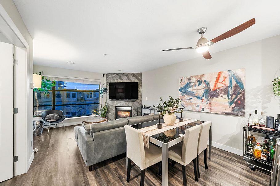 410 124 W 3rd Street North Vancouver, BC - 3