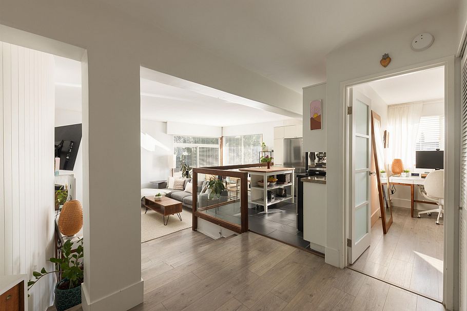 306 341 Mahon Avenue North Vancouver, BC - 10